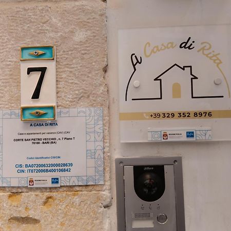 A Casa Di Rita Apartment Bari Bagian luar foto